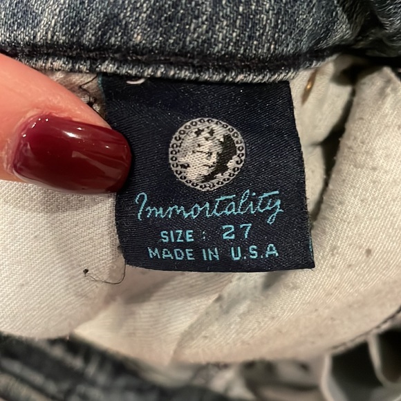 Immortality blue jeans with subtle rhinestones - Picture 5 of 5
